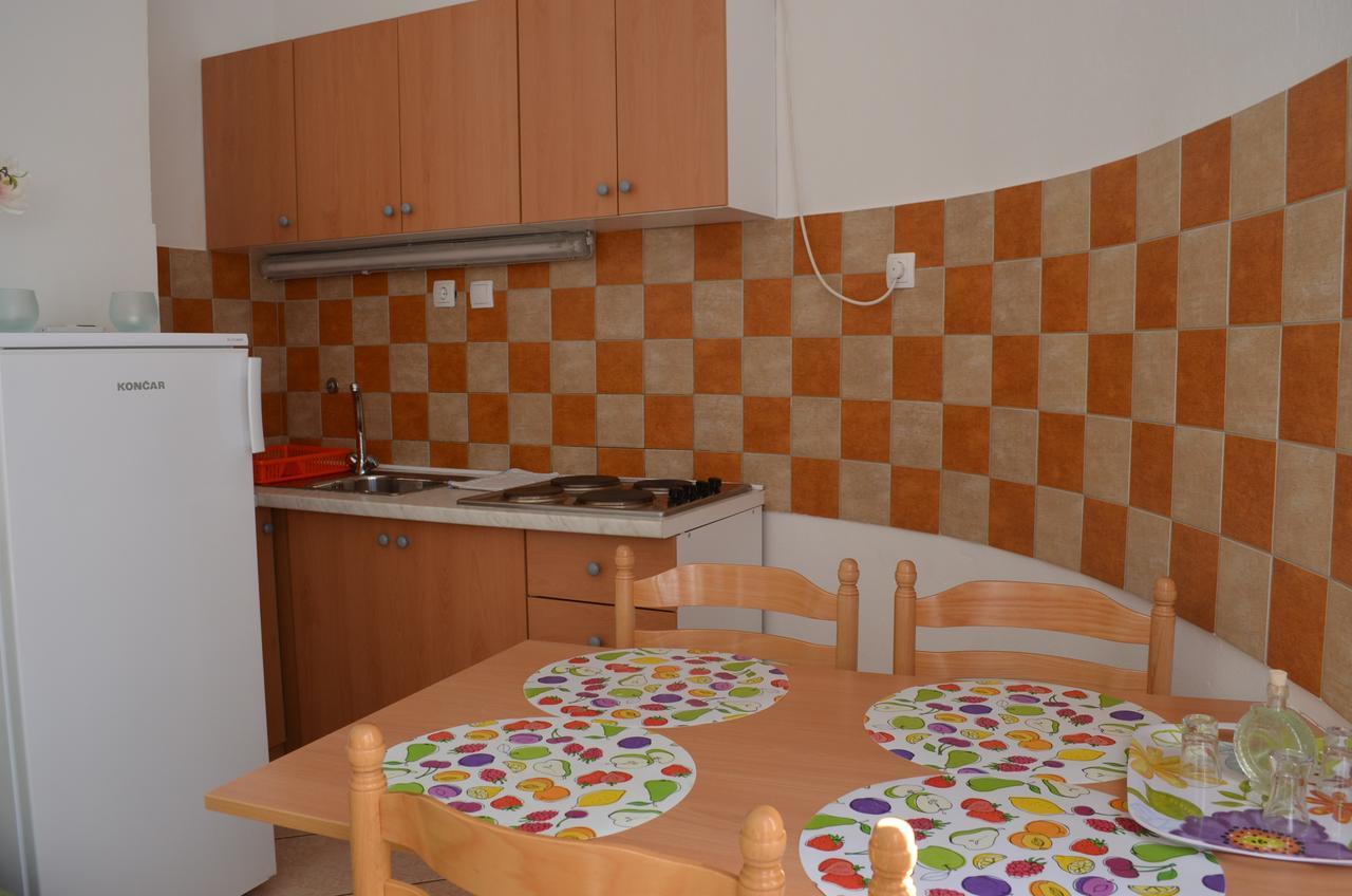 Apartments Sersic Baska I Eksteriør bilde